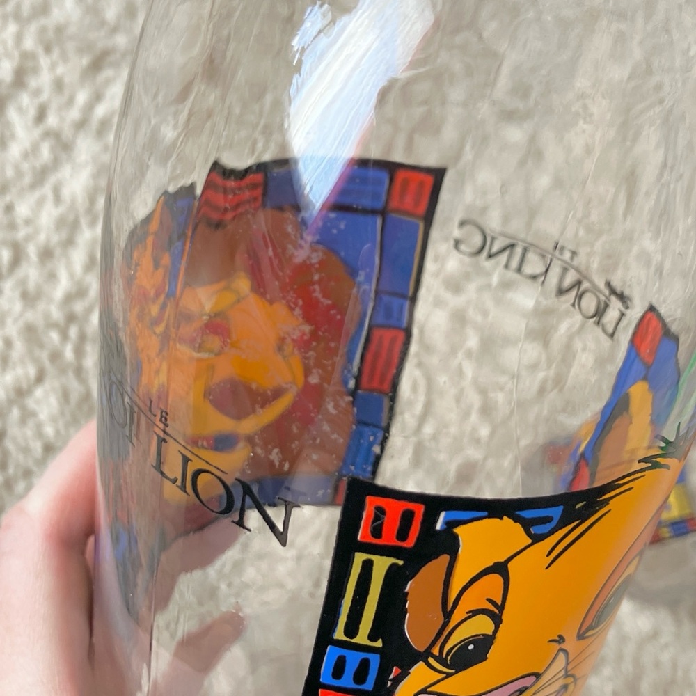 1990’s Vintage Lion King Themed Glass Carafe Bottle and Cup Set - Picture 9 of 11